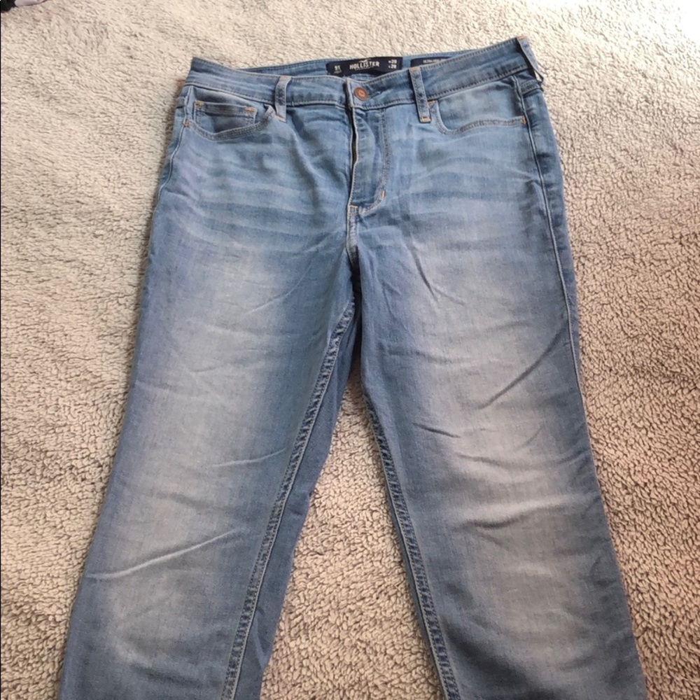 Light wash jeans